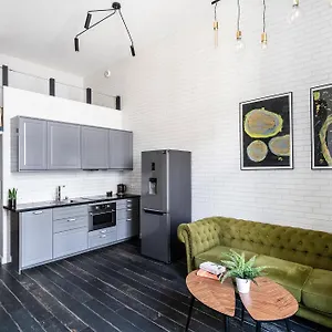 Smart Management - Center Apartamento Breslavia