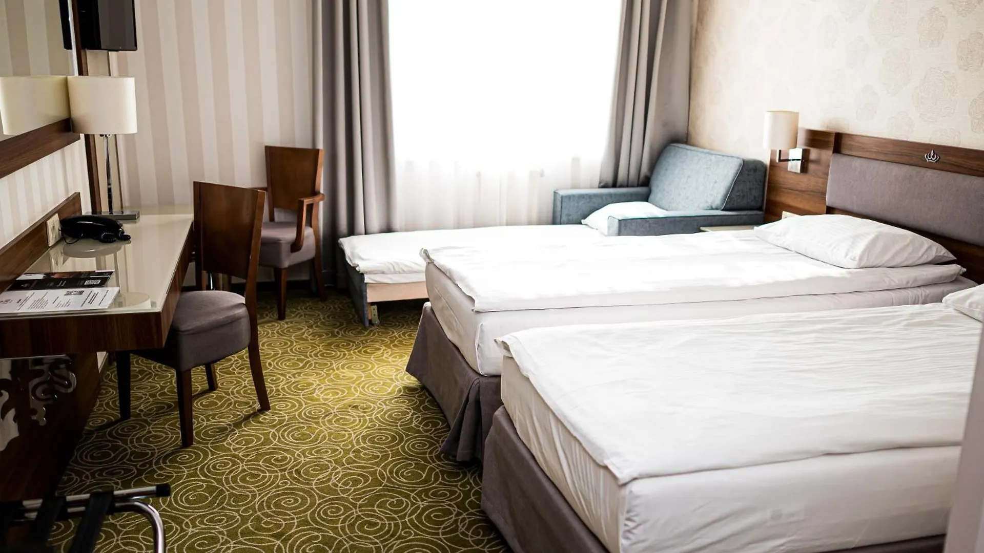 Hotel Lord - Warsaw Airport