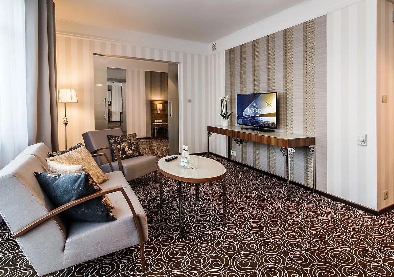 Hotel Lord - Warsaw Airport