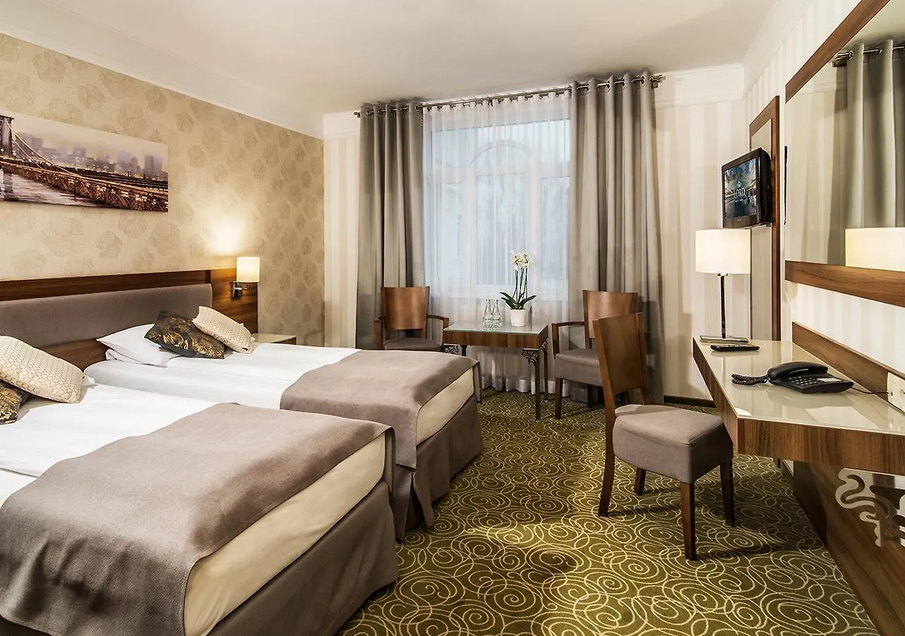 ****  Hotel Lord - Warsaw Airport Pologne